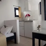Elisso's Philoxenia Apartahotel Agios Prokopios (Naxos)