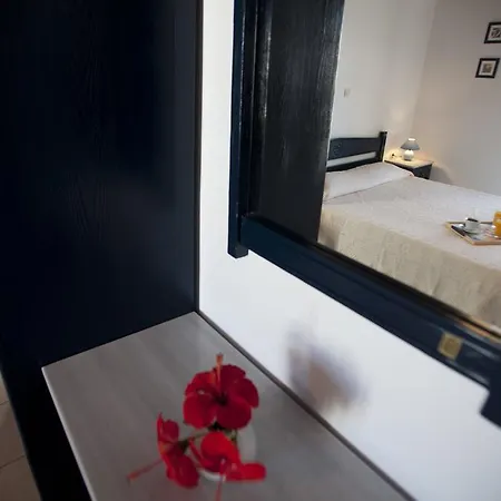 شقة فندقية Elisso's Philoxenia 3*