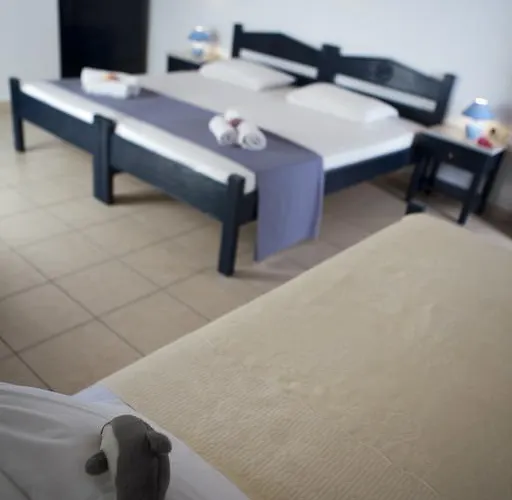 Elisso's Philoxenia Aparthotel