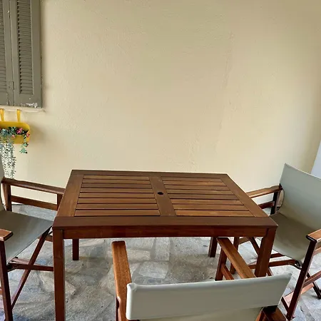 Elisso's Philoxenia Aparthotel 4*